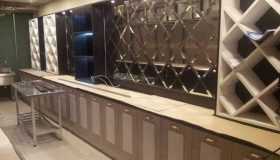 Завершен монтаж барной стойки для ресторана Kapitel