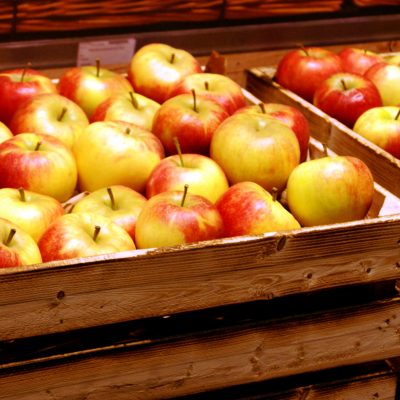 Торговая мебель для магазина